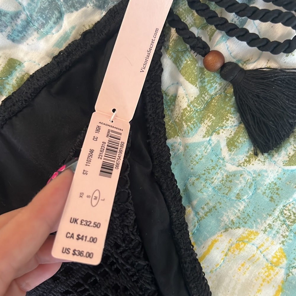 Victoria secret bikini bottoms - Picture 3 of 3